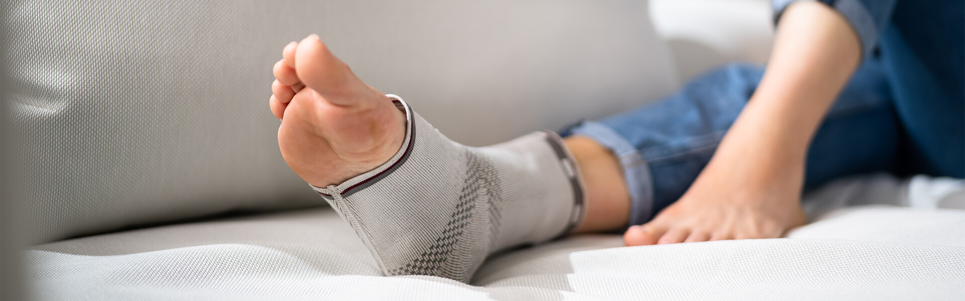 Ankle Replacement Operation Technique: A Solution for Severe Joint Pain