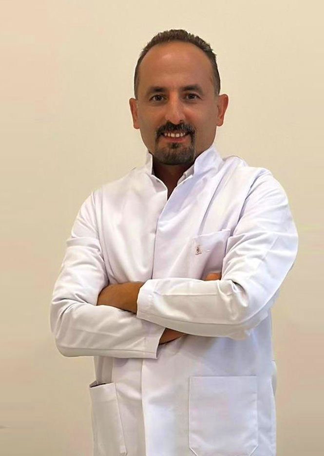 Dr Tamer Çoşkun